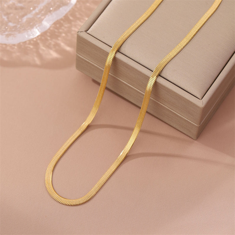 The Luxe Herringbone Chain