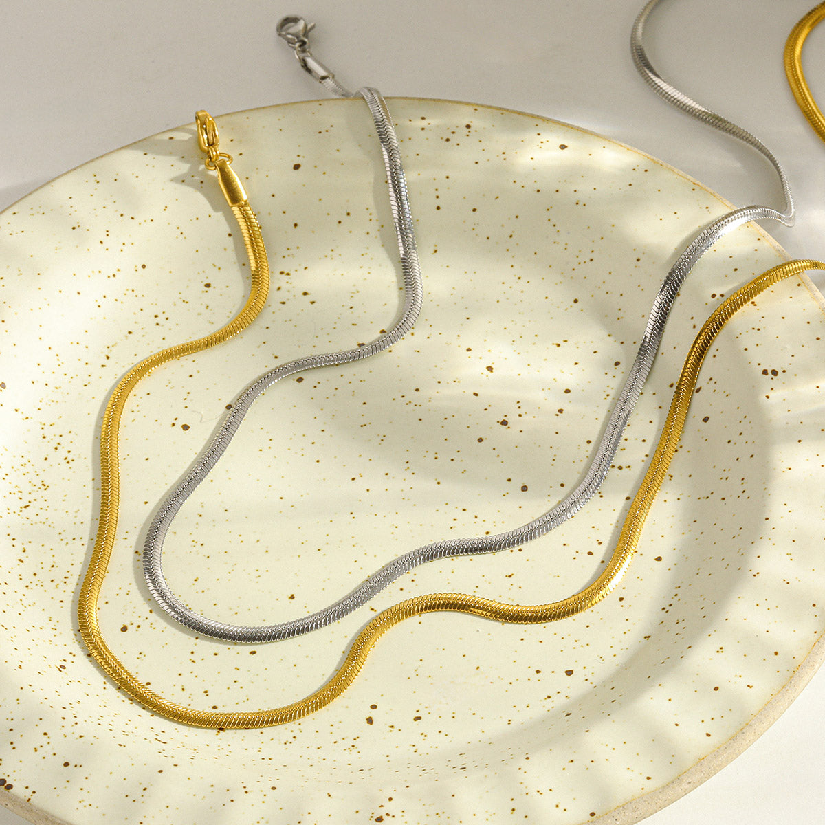 The Luxe Herringbone Chain