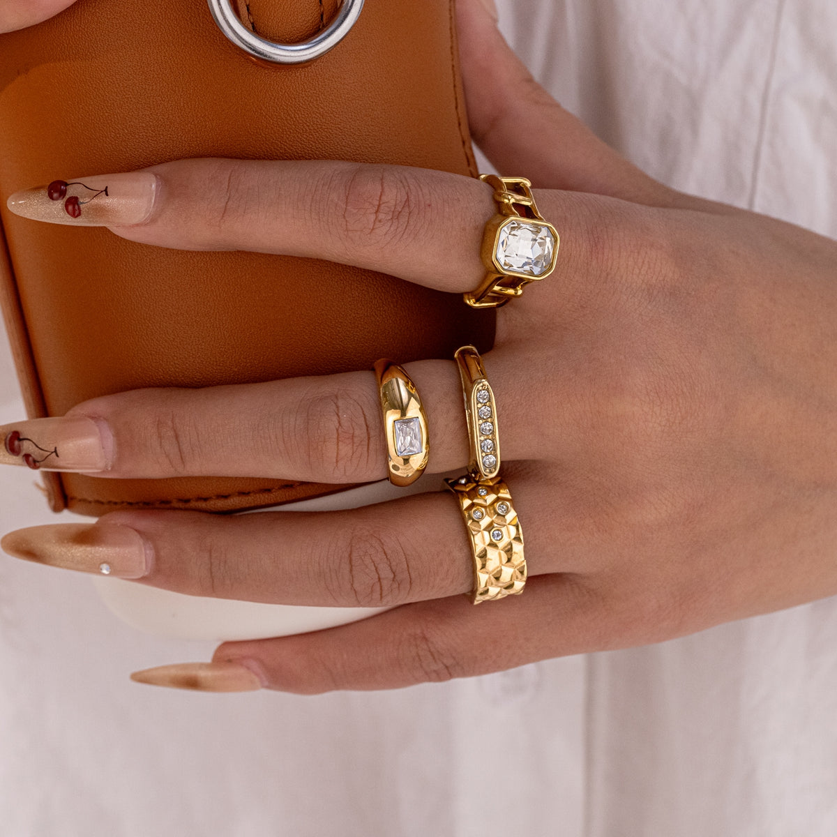 The daring chapter ring