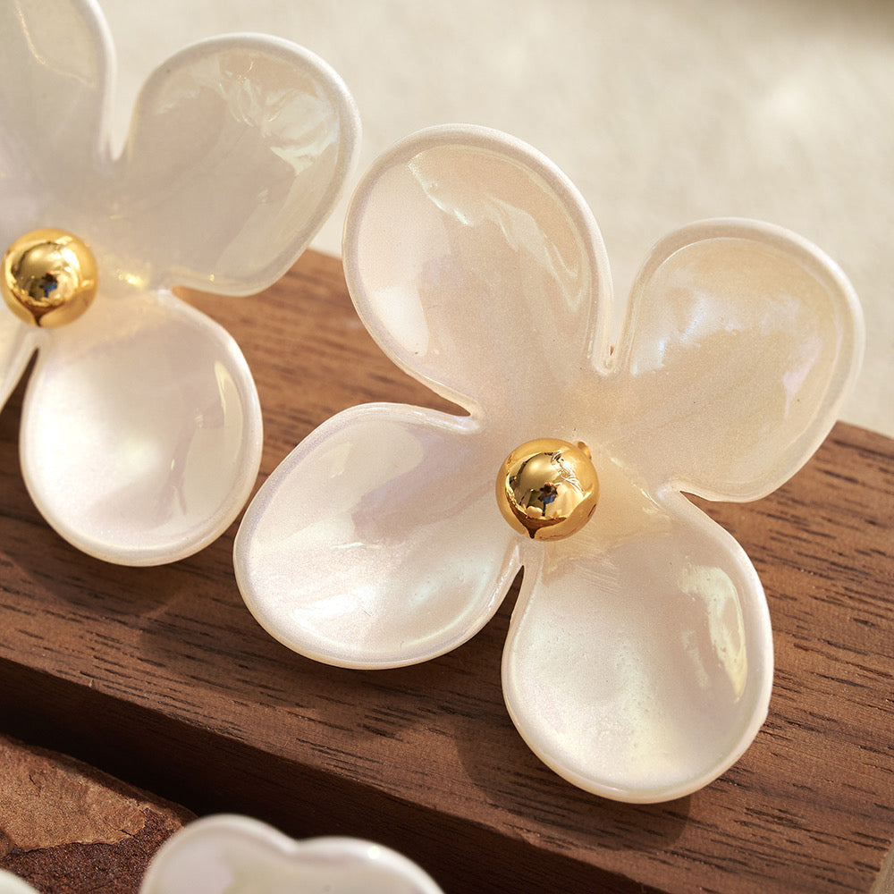 The Bold Blossom Earrings